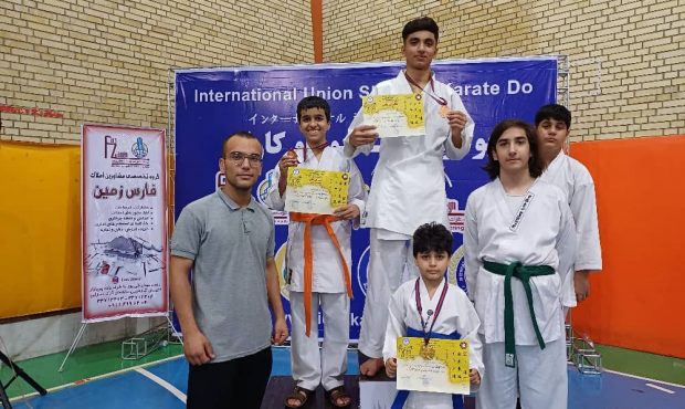 قهرمانی تیم استان بوشهر در مسابقات کشوری یونیون شیتوریو کاراته ایران
