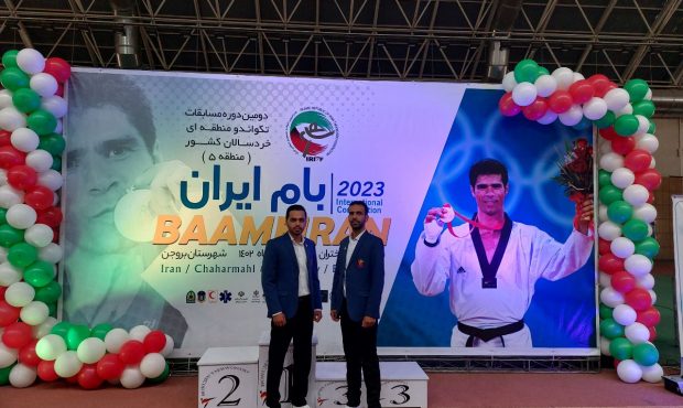قضاوت داوران بوشهری در مسابقات خردسالان منطقه پنج کشوری قضاوت داوران بوشهری در مسابقات خردسالان منطقه پنج کشوری