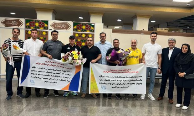 استقبال از اعضای بوشهری تیم ملی والیبال ساحلی