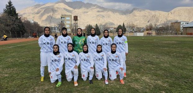 دختران فولادی قهرمان نیمفصل لیگ یک شدند دختران فولادی قهرمان نیمفصل لیگ یک شدند