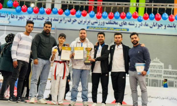 کسب مدال طلا توسط تکواندوکار بوشهری در مسابقات کشوری کسب مدال طلا توسط تکواندوکار بوشهری در مسابقات کشوری
