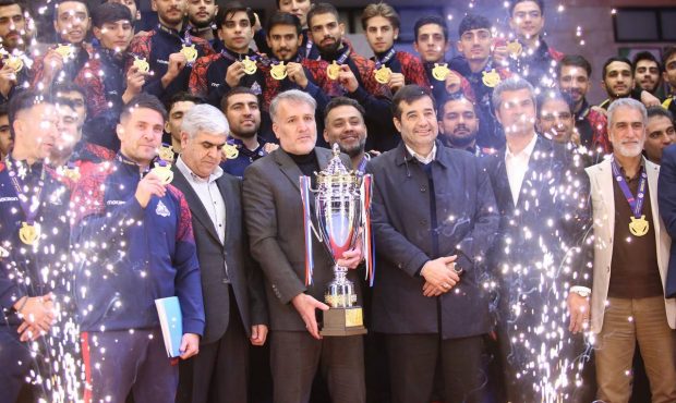 نماینده فارس قهرمان لیگ برتر تکواندو شد نماینده فارس قهرمان لیگ برتر تکواندو شد