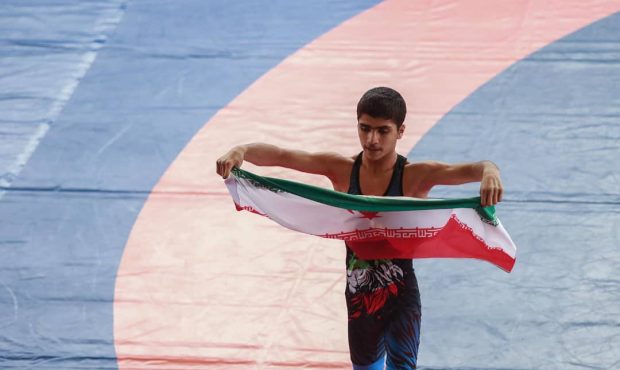 دانشآموز بوشهری طلایی شد دانشآموز بوشهری طلایی شد