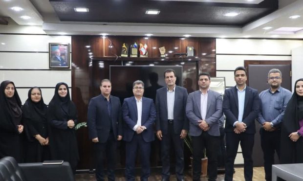 تفاهمنامه آموزش و پرورش و ورزش و جوانان استان بوشهر امضا شد تفاهمنامه آموزش و پرورش و ورزش و جوانان استان بوشهر امضا شد