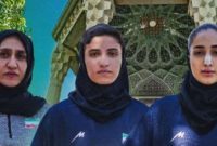 سه نشان رقابت‌های جوانان بحرین بر گردن دانش آموزان فارسی