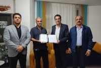تجلیل سرپرست اداره کل ورزش و جوانان بوشهر از ورزشی نویس پیشکسوت استان