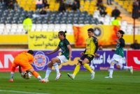 میزبانی فجرشهید سپاسی شیراز از خیبرخرم آباد