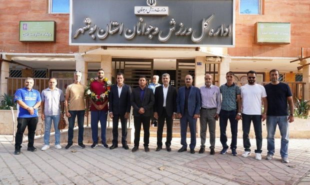 استقبال از ملی پوشان هندبالیست بوشهری